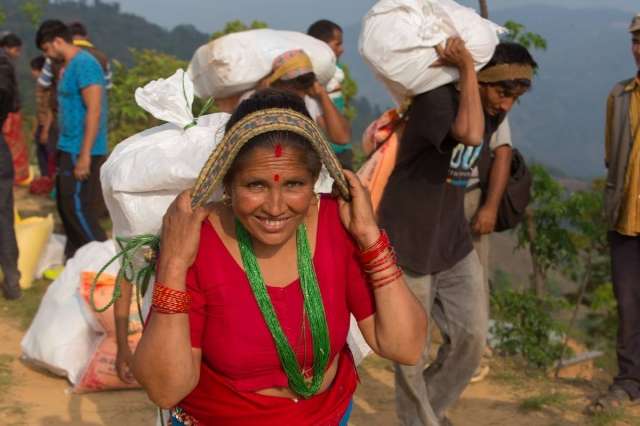 Zemětřesení v Nepálu - potravinová pomoc