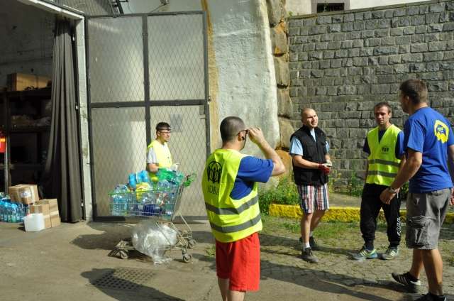 Distribuce materiální  pomoci